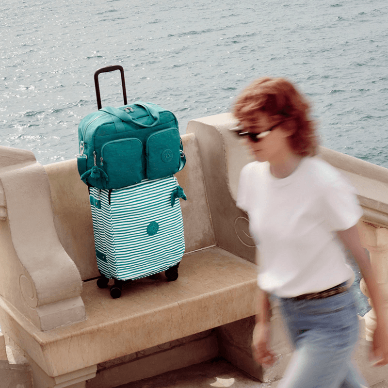 How to Pack a Suitcase