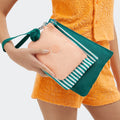 IAKA L WRISTLET Outspoken Green-view-2 thumbnail