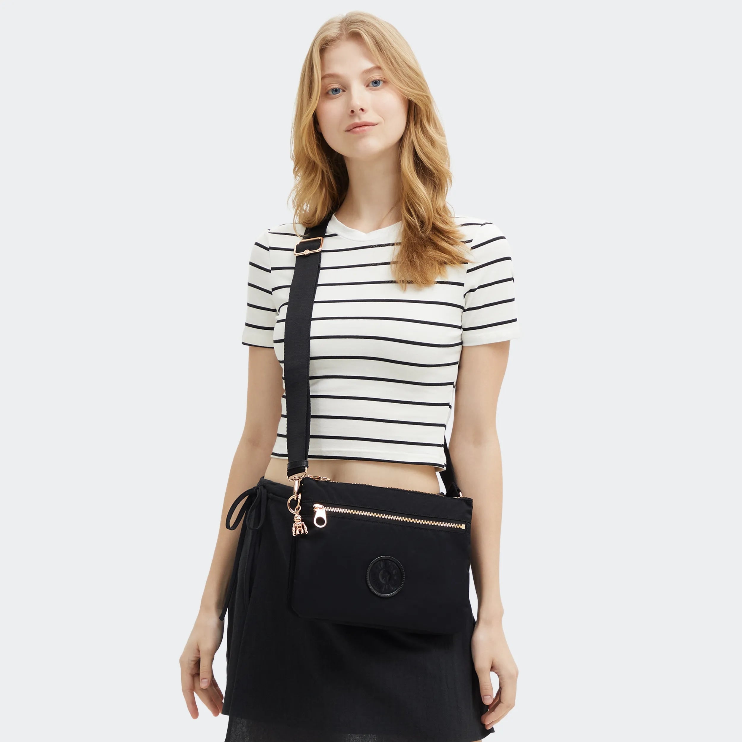 RIRI L ZIP | Medium Crossbody with Adjustable, Removable Strap