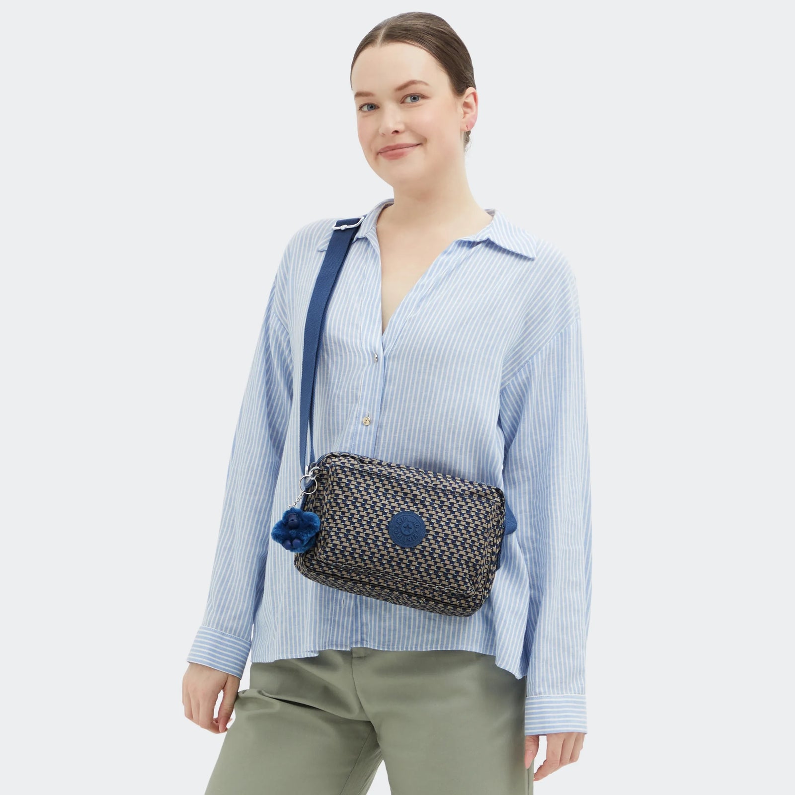 ABANU M Blue on Wire-view-2