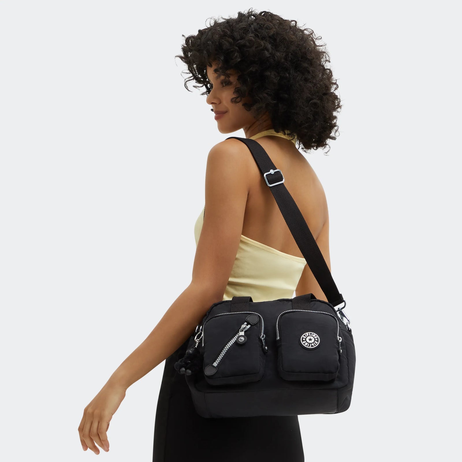 Borsa a tracolla GAELLE comoda, pratica e capiente con chiusura zip Borsa a tracolla GAELLE comoda, pratica e capiente con chiusura zip