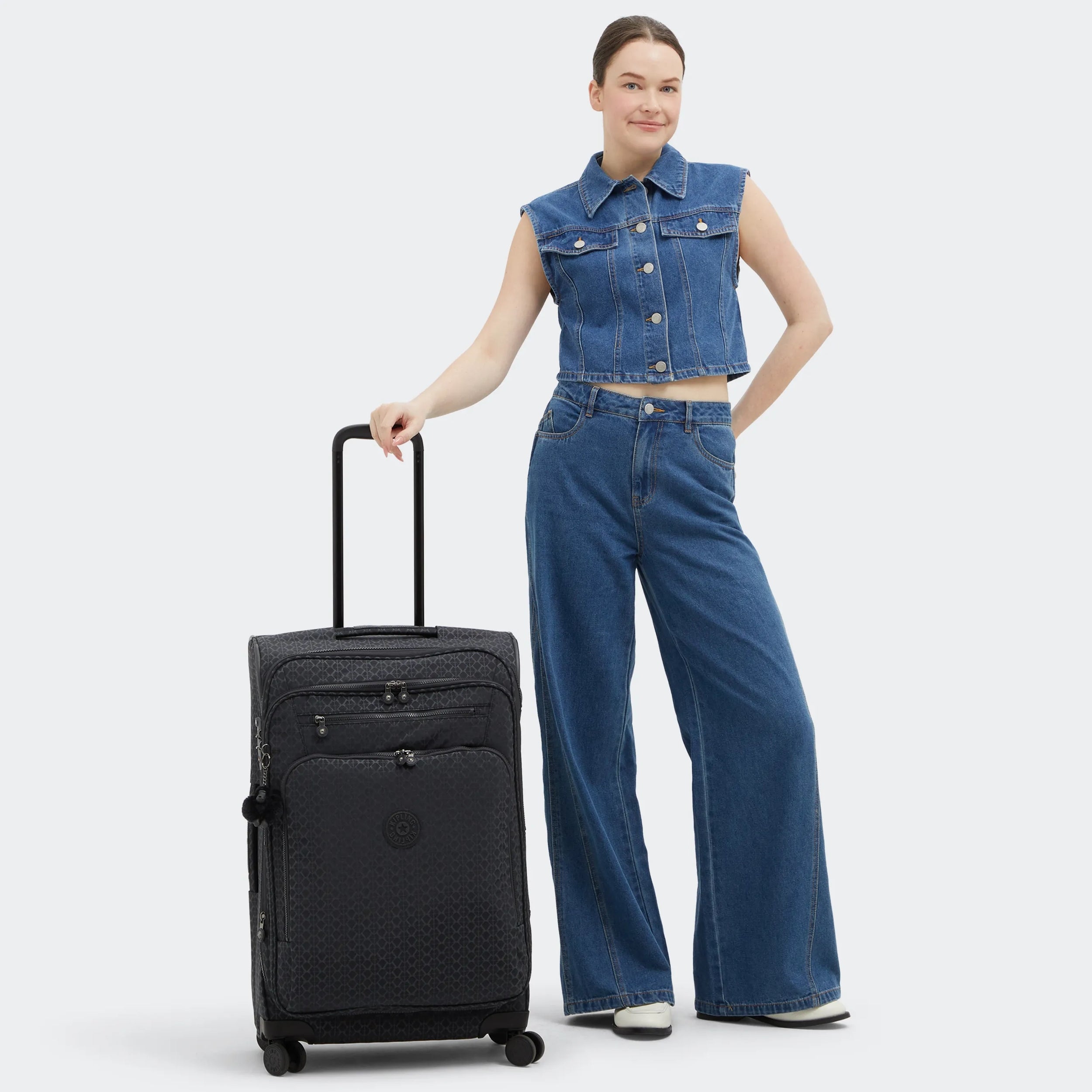 NEW YOURI SPIN M | Medium, Expandable, Wheeled Travel Case with